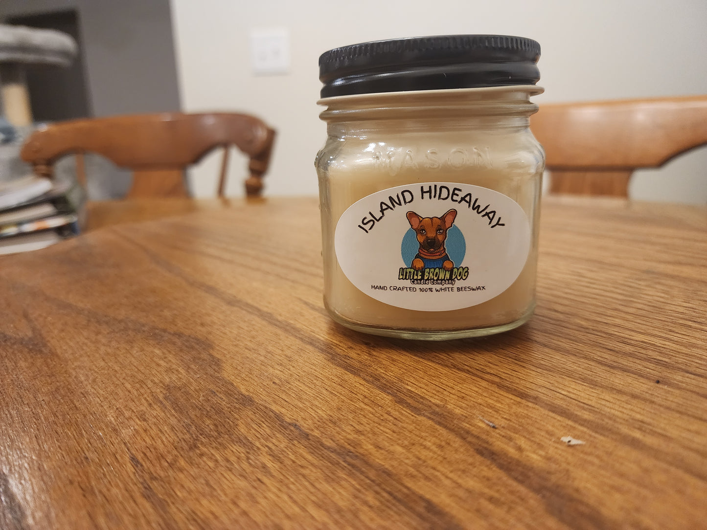 Island hideaway 8oz white beeswax candle